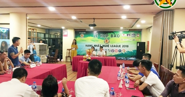 Hạng nhất Nghệ League 2018: Cuộc tranh tài của những đội bóng Xứ Nghệ