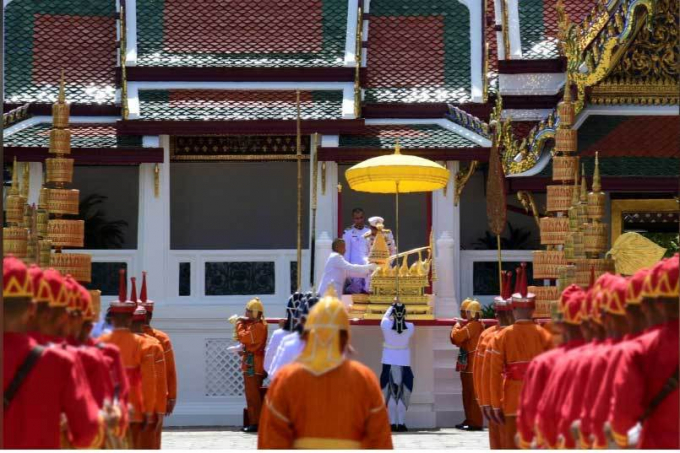 Lúc 10h sáng ngày 3/5, đám rước đầu tiên trong khuôn khổ lễ đăng cơ của Vua Thái Lan Maha Vajiralongkorn đã diễn ra. (Nguồn: Nation).