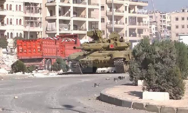 Xe tăng T-90A Syria trong chiến dịch giải phóng Aleppo năm 2016.