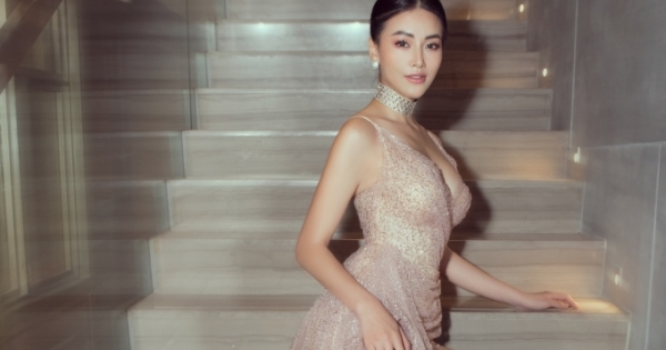Hoa hậu Phương Khánh quyến rũ từng centimet với bộ váy cắt xẻ sâu táo bạo