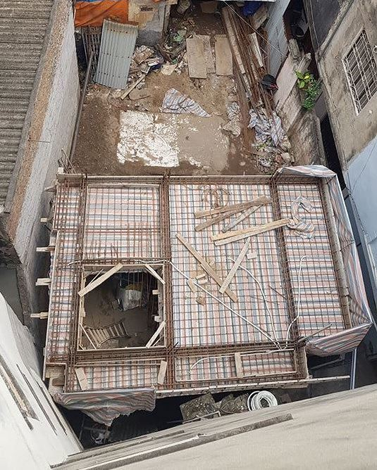 UBND phường Ô Chợ Dừa đã có thông báo dừng thi công xây dựng hạng mục nhà ở tại số 27A Đê La Thành.