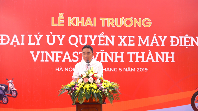 Ông Chu Minh Thịnh - Giám đốc Công ty Vĩnh Thành phát biểu trong buổi khai trương