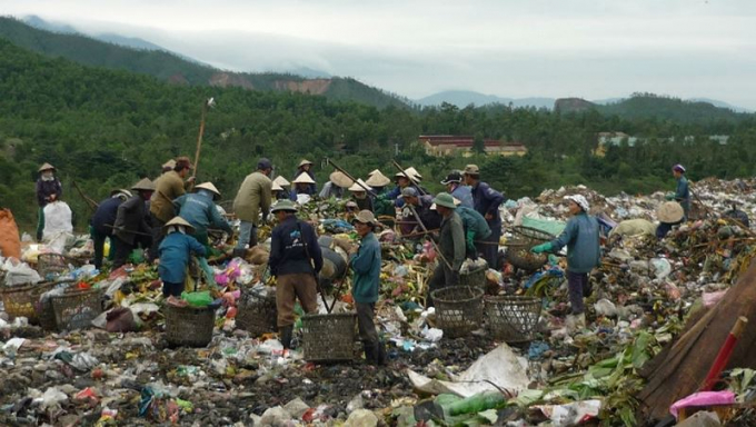 Bãi rác Khánh Sơn đang đứng trước nguy cơ bị lấp đầy, không còn khả năng tiếp nhận rác vào cuối năm 2019.