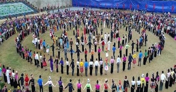 Gói thầu tổ chức sự kiện tại Sơn La: Đề nghị Thanh tra Tỉnh vào cuộc