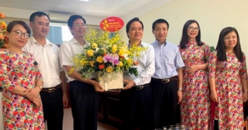 Bộ trưởng Phùng Xuân Nhạ chúc mừng Ngày Khoa học và Công nghệ Việt Nam