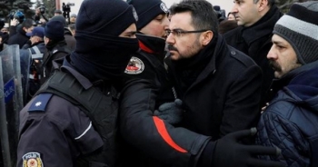 Thổ Nhĩ Kỳ bắt giữ 249 nhân viên Bộ Ngoại giao