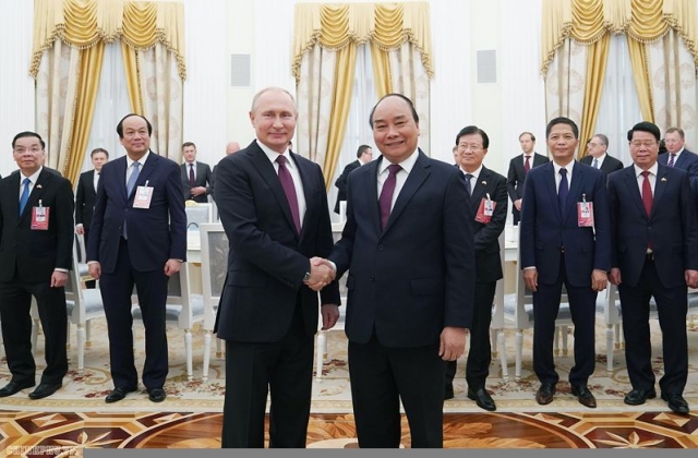 Thủ tướng hội kiến Tổng thống và Chủ tịch Duma Quốc gia Nga