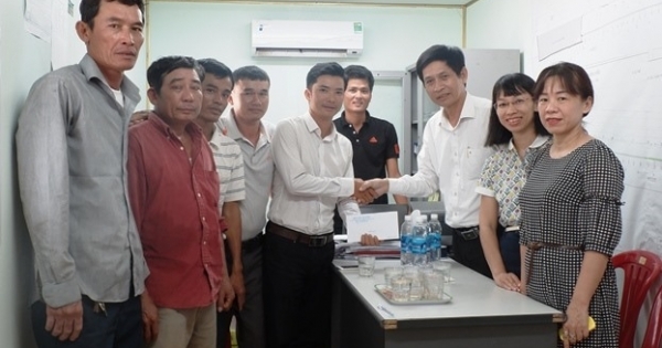 Đà Nẵng: Trao thưởng đội công nhân phát hiện súng thần công