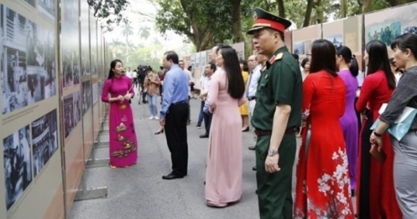 Hồ Chí Minh - Sự kết tinh những truyền thống tốt đẹp của dân tộc