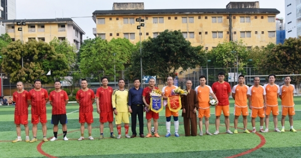 Chùa Duệ Tú giao lưu bóng đá chào mừng kỷ niệm 130 năm ngày sinh chủ tịch Hồ Chí Minh