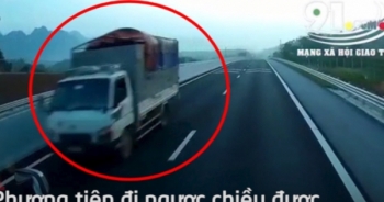 Clip: Xe tải ung dung đi ngược chiều trên cao tốc Bắc Giang - Lạng Sơn gây bức xúc