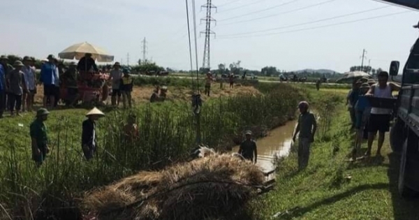 Nghệ An: Lật xe công nông chở lúa, người đàn ông bị đè tử vong