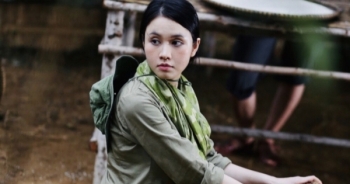 Hồ Minh Khuê: Từ cô sinh viên ngành luật đến đam mê với nghiệp diễn