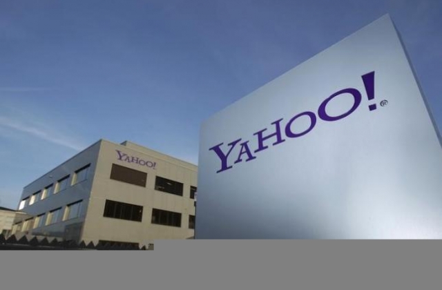 Yahoo được bán cho Apollo Global Management