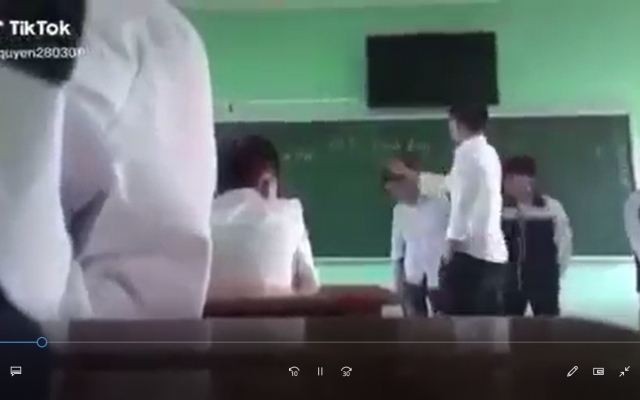 Thầy giáo có hành vi thiếu chuẩn mực với học sinh tại Bắc Giang: Công an vào cuộc