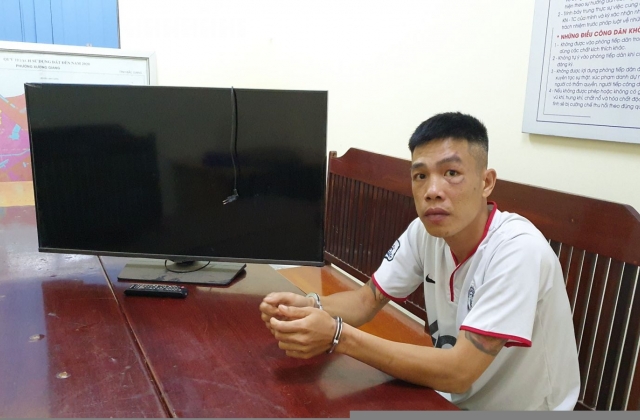 Bắc Giang: Lợi dụng trời tối đối tượng lẻn vào nhà văn hóa thôn lấy trộm ti vi