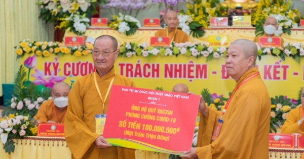 Đại hội Phật giáo Q.1 ủng hộ 100 triệu mua Vacxin phòng chống Covid-19