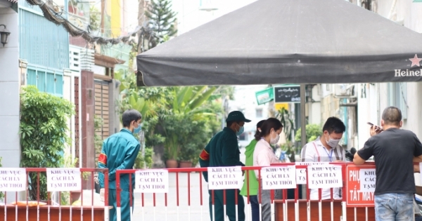 TP HCM truy tìm người từng đến quán nướng trên đường Phạm Văn Đồng