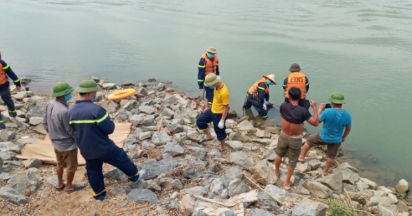Thanh Hóa: Tìm thấy thi thể thanh niên đuối nước trên sông Mã