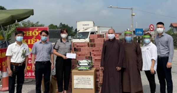 Bắc Ninh: Chùa Phật Tích ủng hộ các chốt kiểm soát dịch Covid-19