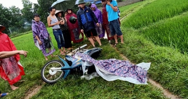 Nghệ An: Một phụ nữ bị sét đánh tử vong trên đường đi làm đồng về