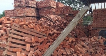 Đắk Lắk: Tường lò gạch đổ sập, 3 cháu nhỏ thương vong