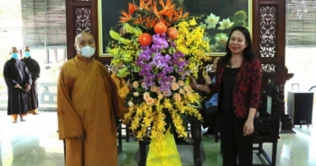 Phó Chủ tịch nước Võ Thị Ánh Xuân thăm, chúc mừng Đại lễ Phật đản tại Thiền viện Thường Chiếu