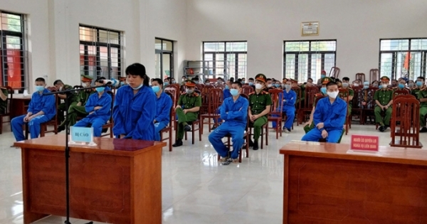 Quảng Ninh: Xét xử lưu động 2 vụ án tổ chức đưa người xuất, nhập cảnh trái phép