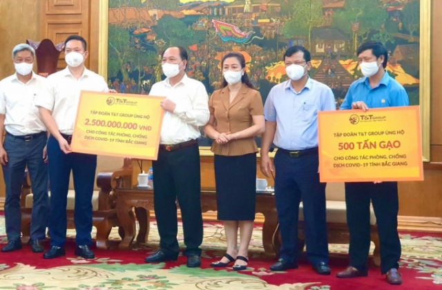 T&amp;amp;T Group ủng hộ 1.000 tấn gạo và 5 tỷ đồng tiếp sức Bắc Giang và Bắc Ninh chống dịch