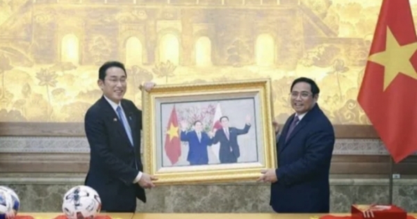 Thủ tướng Phạm Minh Chính chủ trì chiêu đãi chào mừng Thủ tướng Kishida Fumio