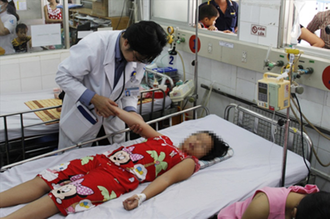 TP HCM ghi nhận nhiều ca sốt xuất huyết nặng đang điều trị tại các bệnh viện.