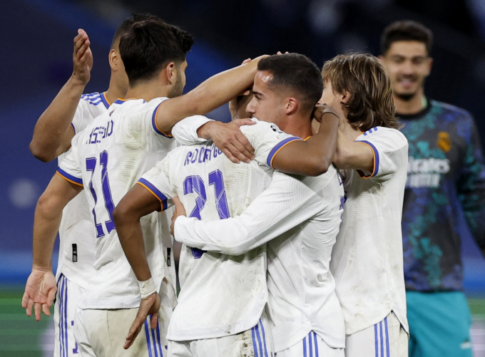 Real Madrid vào chung kết Cúp C1 châu Âu