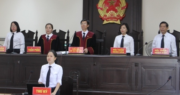 "Hanoi Mock Trial 2022" - Cuộc thi tố tụng với những phiên tòa giả định