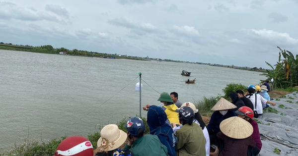 Tìm thấy thi thể 3 mẹ con nữ giáo viên mất tích trên sông Thái Bình