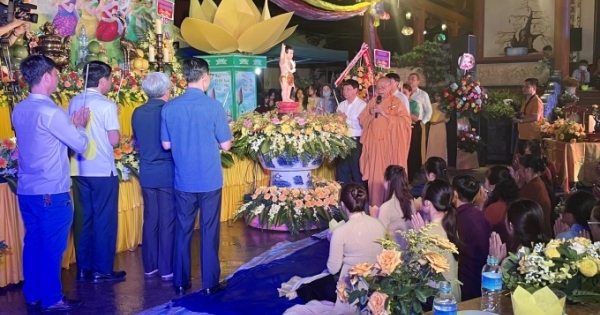 Hải Phòng: Chùa Linh Quang mừng Đại lễ Phật Đản 2022