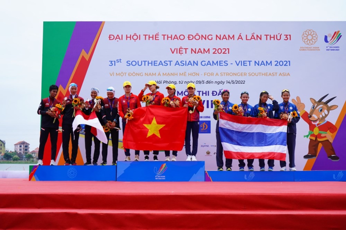 Đội Đua thuyền Rowing Việt Nam đoạt 2 huy chương vàng.