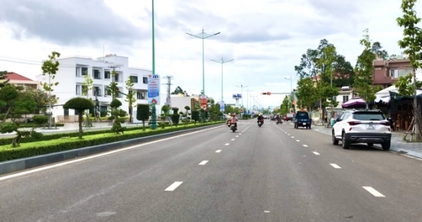 Công an kiểm tra thực địa đại lộ Lê Duẩn ở TP Phan Thiết