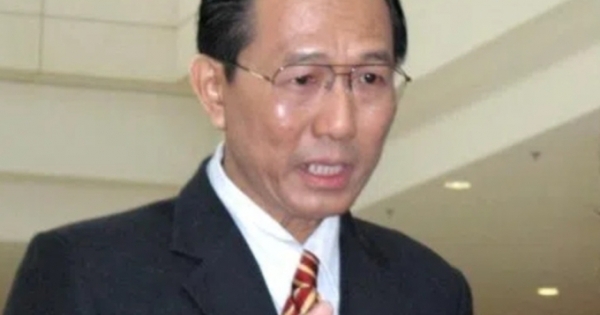 Đề nghị phong tỏa tài khoản, sổ tiết kiệm, nhà đất của nguyên thứ trưởng Bộ Y tế Cao Minh Quang