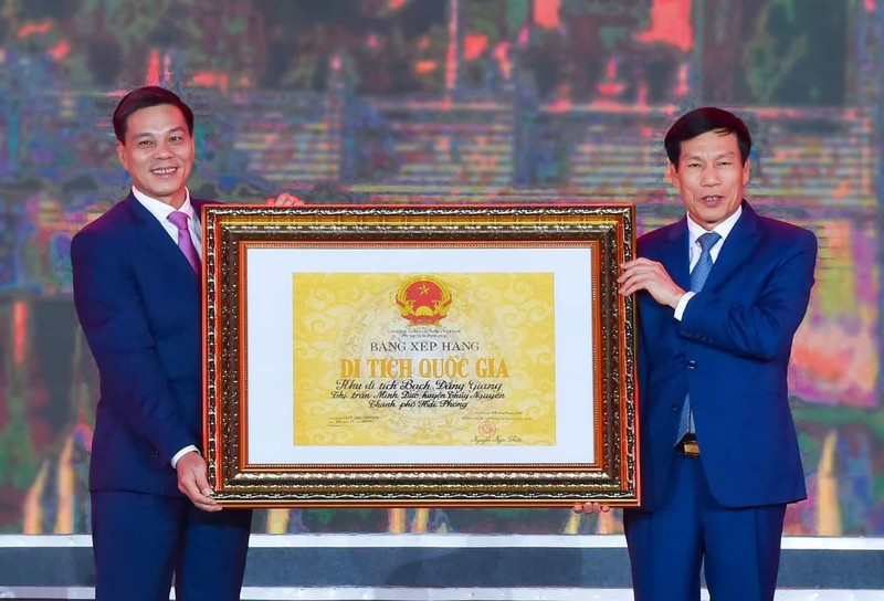 Khu di tích lịch sử Bạch Đằng Giang đón nhận Bằng xếp hạng Di tích quốc gia năm 2020.