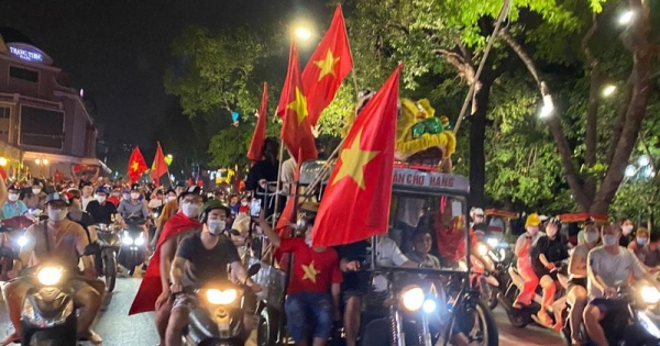 Một đêm không ngủ của người dân Việt Nam