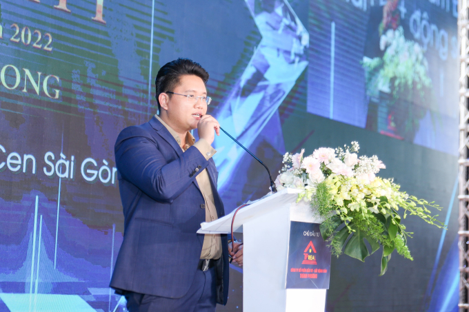 Ông Nguyễn Hoàng Long - Phó Tổng Giám đốc Công ty Cổ phần Bất động sản Cen Sài Gòn phát biểu tại sự kiện giới thiệu dự án.