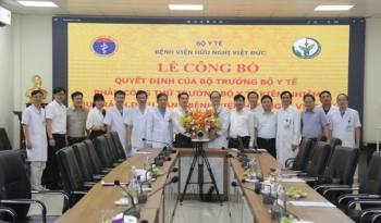 Thứ trưởng Bộ Y tế Trần Văn Thuấn phụ trách, điều hành Bệnh viện Việt Đức