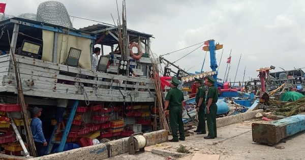 Bà Rịa - Vũng Tàu: Hai người tử vong nghi do ngộ độc khí trong hầm cá