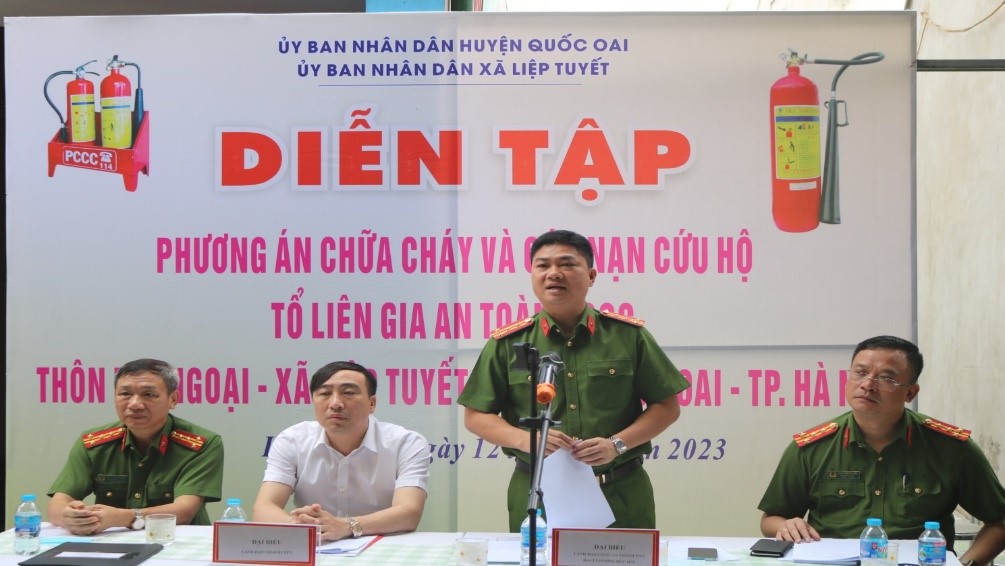 Đại tá Dương Đức Hải, Phó Giám đốc CATP, phát biểu tại buổi diễn tập