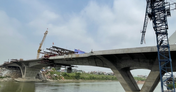 Tỉnh Bắc Giang tổ chức hợp long cầu Như Nguyệt và cầu Á Lữ