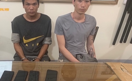 Lạng Sơn: Bắt giữ 2 đối tượng trộm 5 điện thoại của nhóm người đi đánh cá