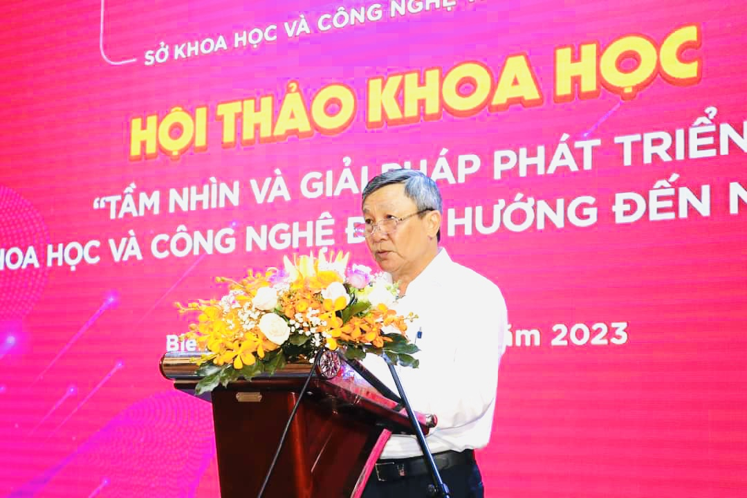 Phó bí thư thường trực Tỉnh ủy Đồng Nai Hồ Thanh Sơn phát biểu.