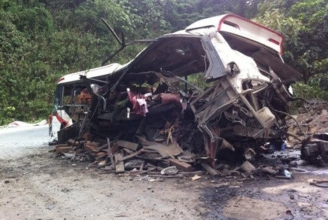Vụ nổ xe khách khiến 8 người Việt chết tại Lào: Cửa khẩu Cha Lo tạm dừng các giao dịch