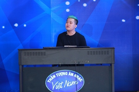 Tập 2 Vietnam Idol: Thu Minh rưng rưng khi nghe b&agrave;i h&aacute;t về Trần Lập của ch&agrave;ng trai vi&ecirc;m m&agrave;ng n&atilde;o