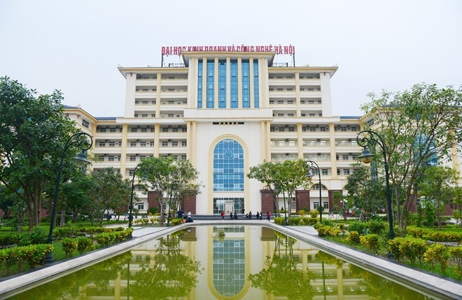 Trường ĐH Kinh doanh v&agrave; C&ocirc;ng Nghệ H&agrave; Nội. (Ảnh: Zing News)